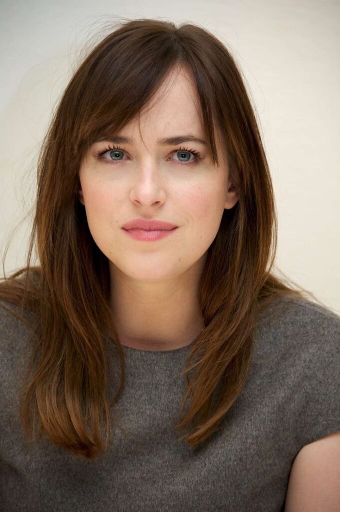 Soft Curls with Side Bangs