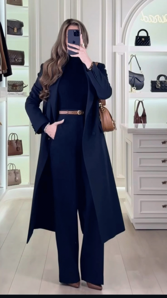 Navy + Cream Elegance